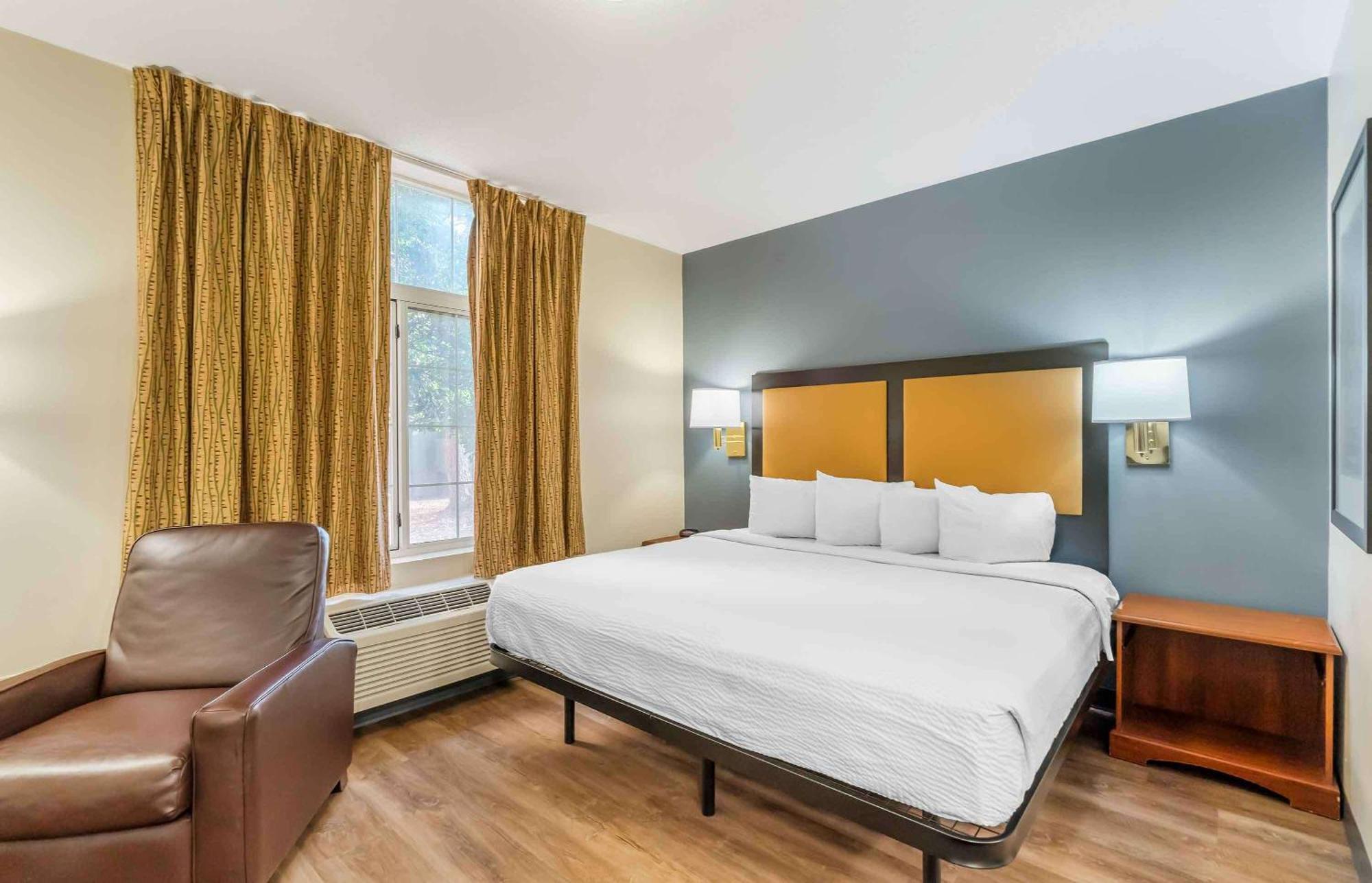 Extended Stay America Suites - Chesapeake - Greenbrier Circle Екстериор снимка