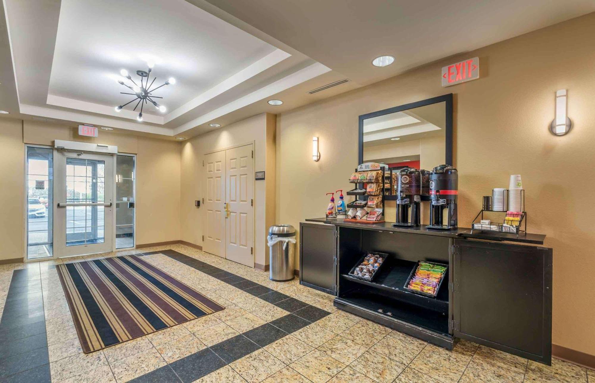 Extended Stay America Suites - Chesapeake - Greenbrier Circle Екстериор снимка