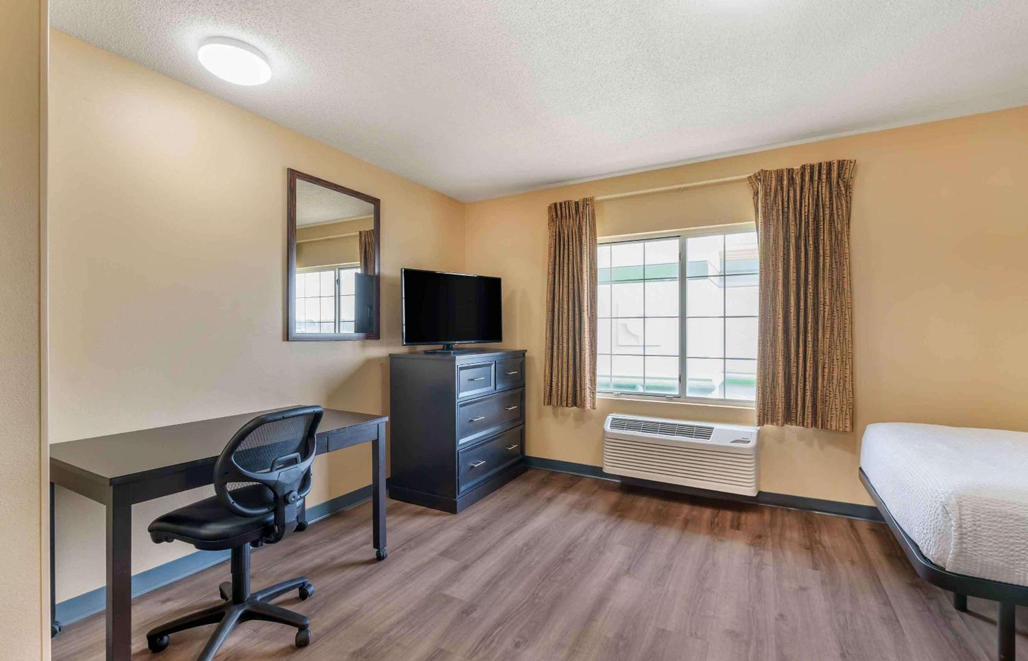 Extended Stay America Suites - Chesapeake - Greenbrier Circle Екстериор снимка