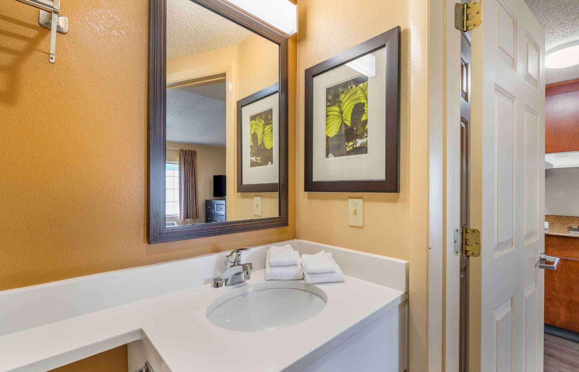 Extended Stay America Suites - Chesapeake - Greenbrier Circle Екстериор снимка